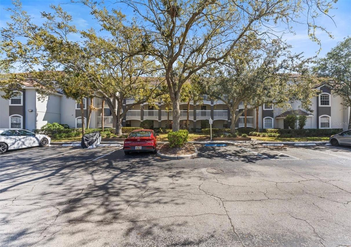 14013 Fairway Island Dr. #434, Orlando, FL 32837