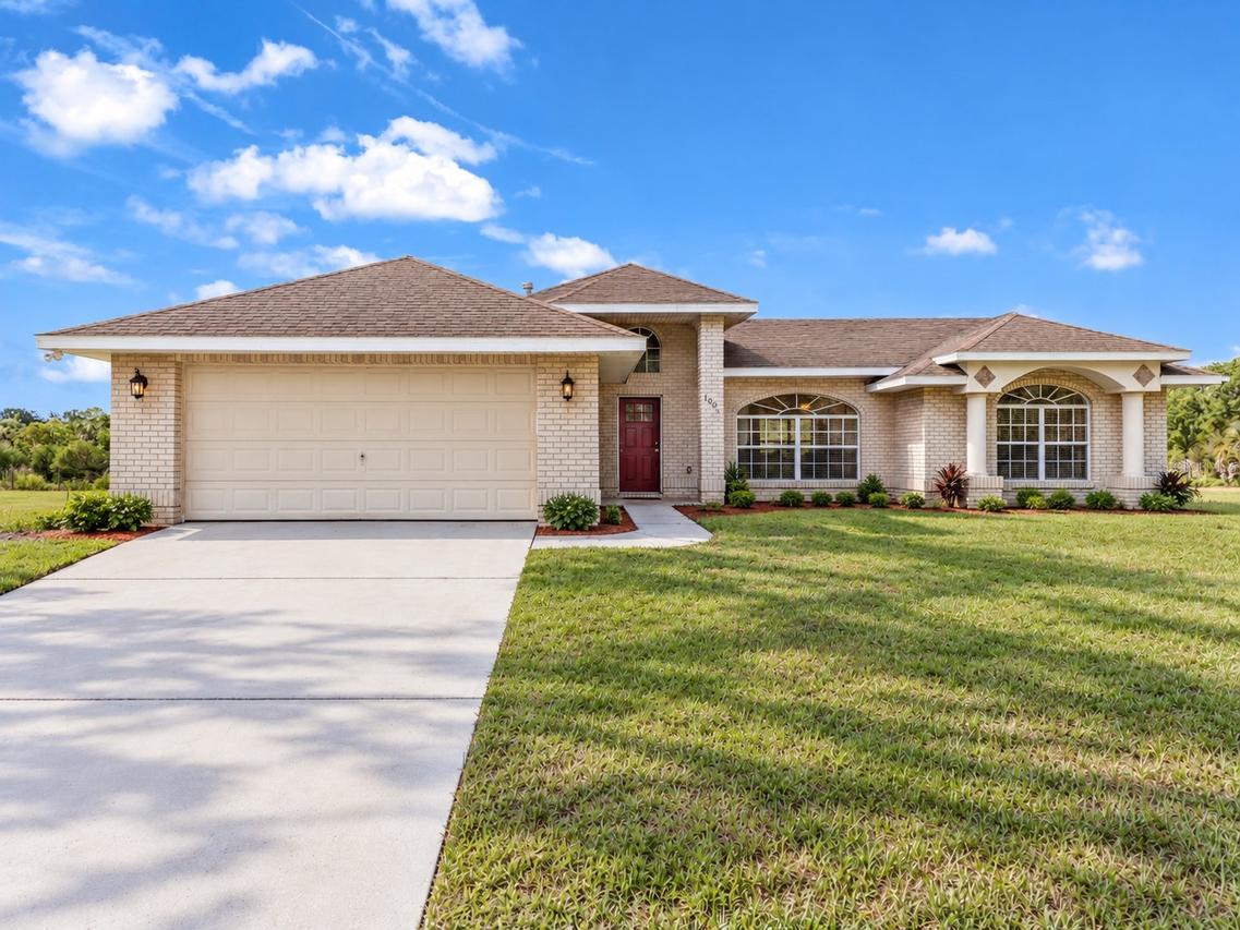 1005 Whispring Creek Way, Osteen, FL 32764