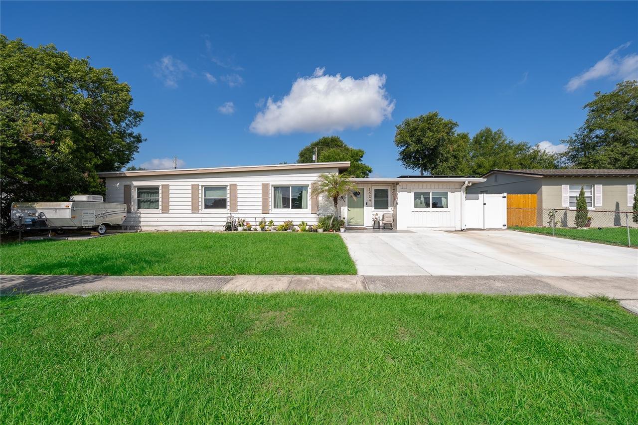 1624 Hollis Dr., Orlando, FL 32822