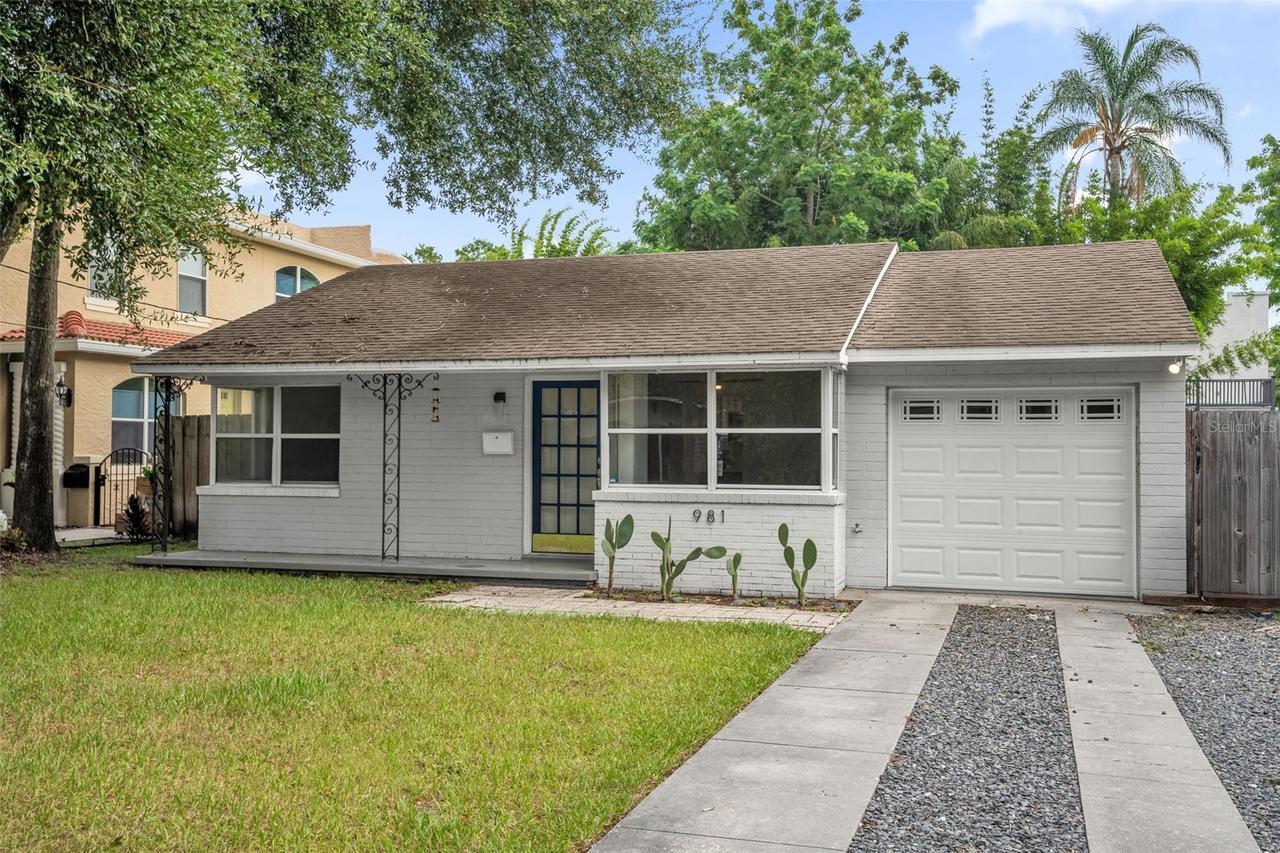 981 Aragon Ave., Winter Park, FL 32789