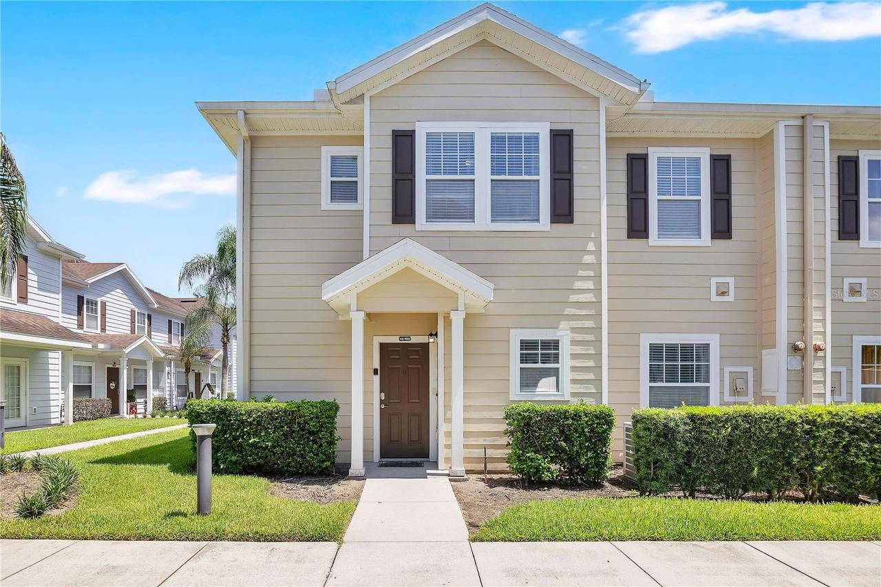 5352 Diplomat Ct. #108, Kissimmee, FL 34746