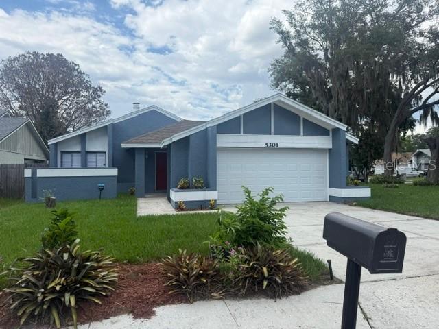 5301 Pinebury Ct., Orlando, FL 32808