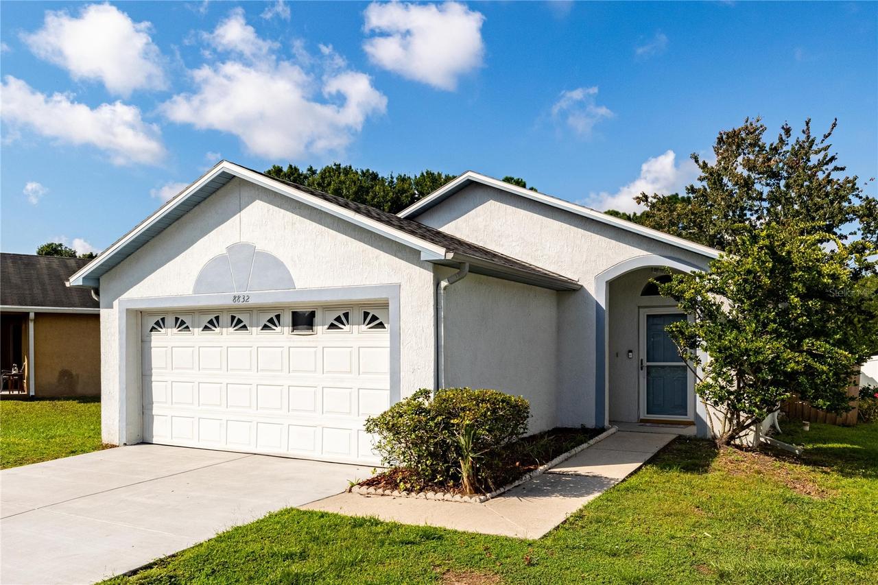 8832 Valencia Oaks Ct., Orlando, FL 32825