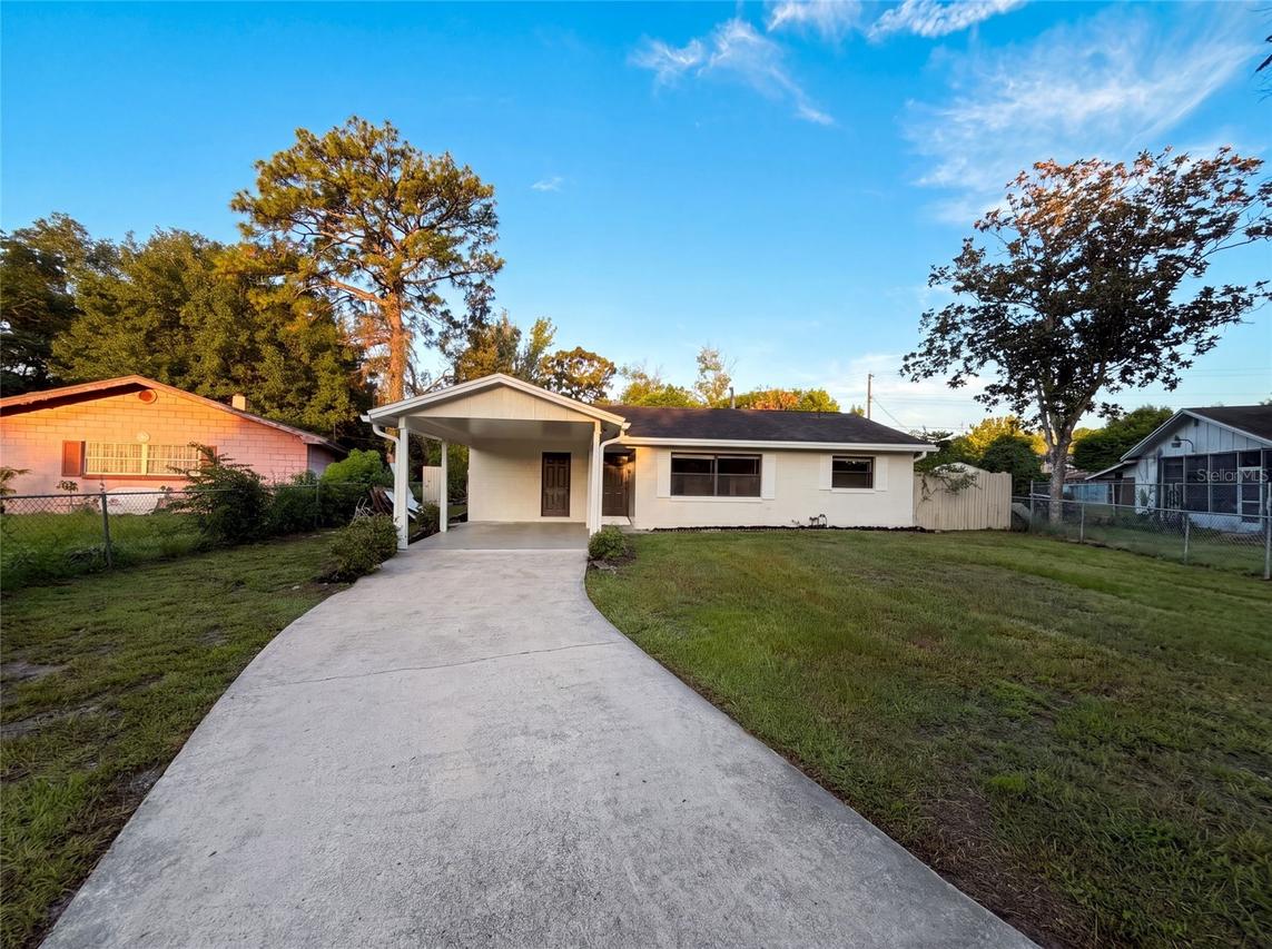 722 Virginia Ln., Apopka, FL 32703