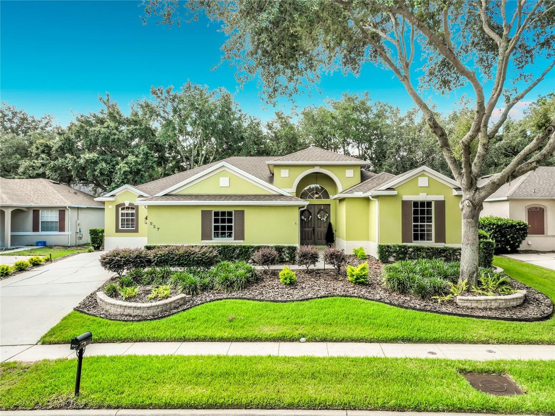 527 Azalea Bloom Dr., Apopka, FL 32712