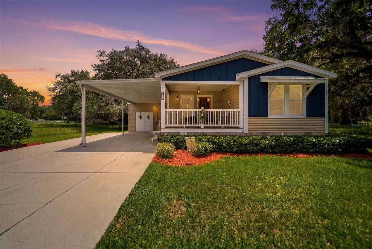 25138 Buttonwood Dr., Astatula, FL 34705