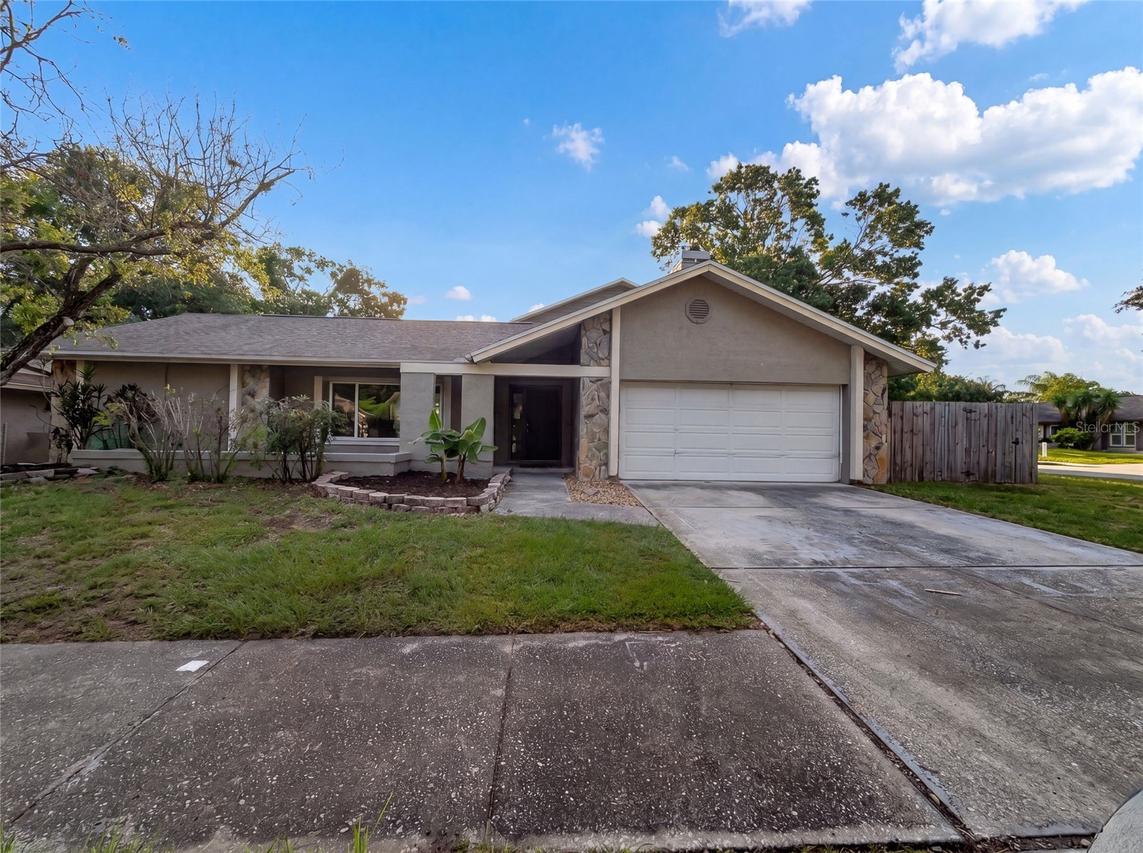 37 Osprey St., Safety Harbor, FL 34695
