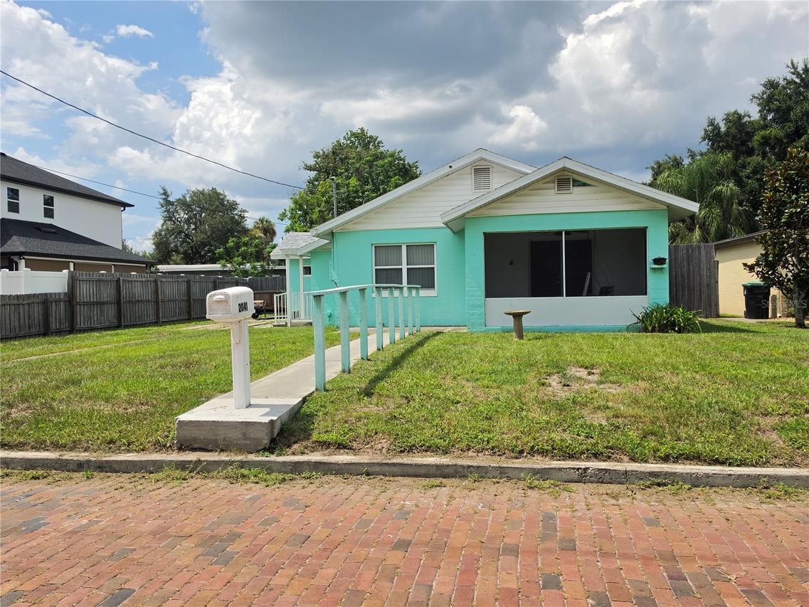 2041 Jewell Ave., Winter Park, FL 32789