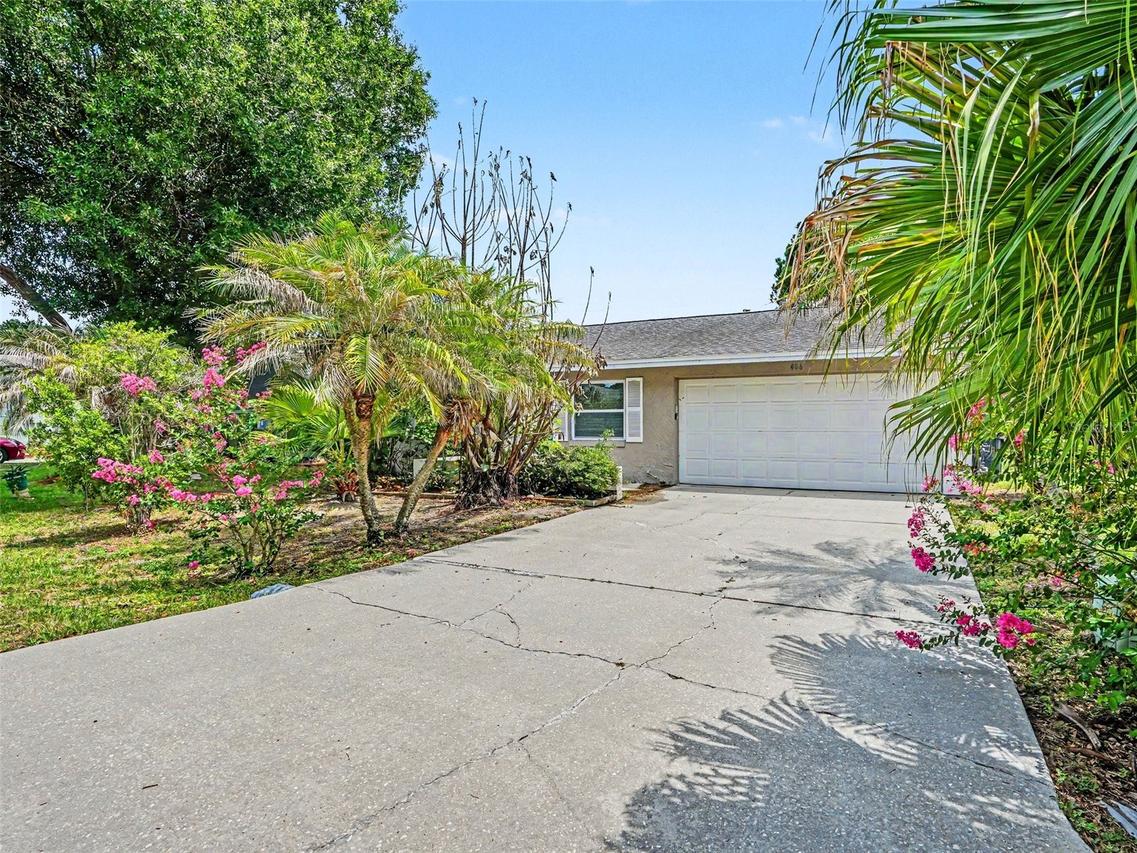 406 Lake Daisy Dr., Winter Haven, FL 33884