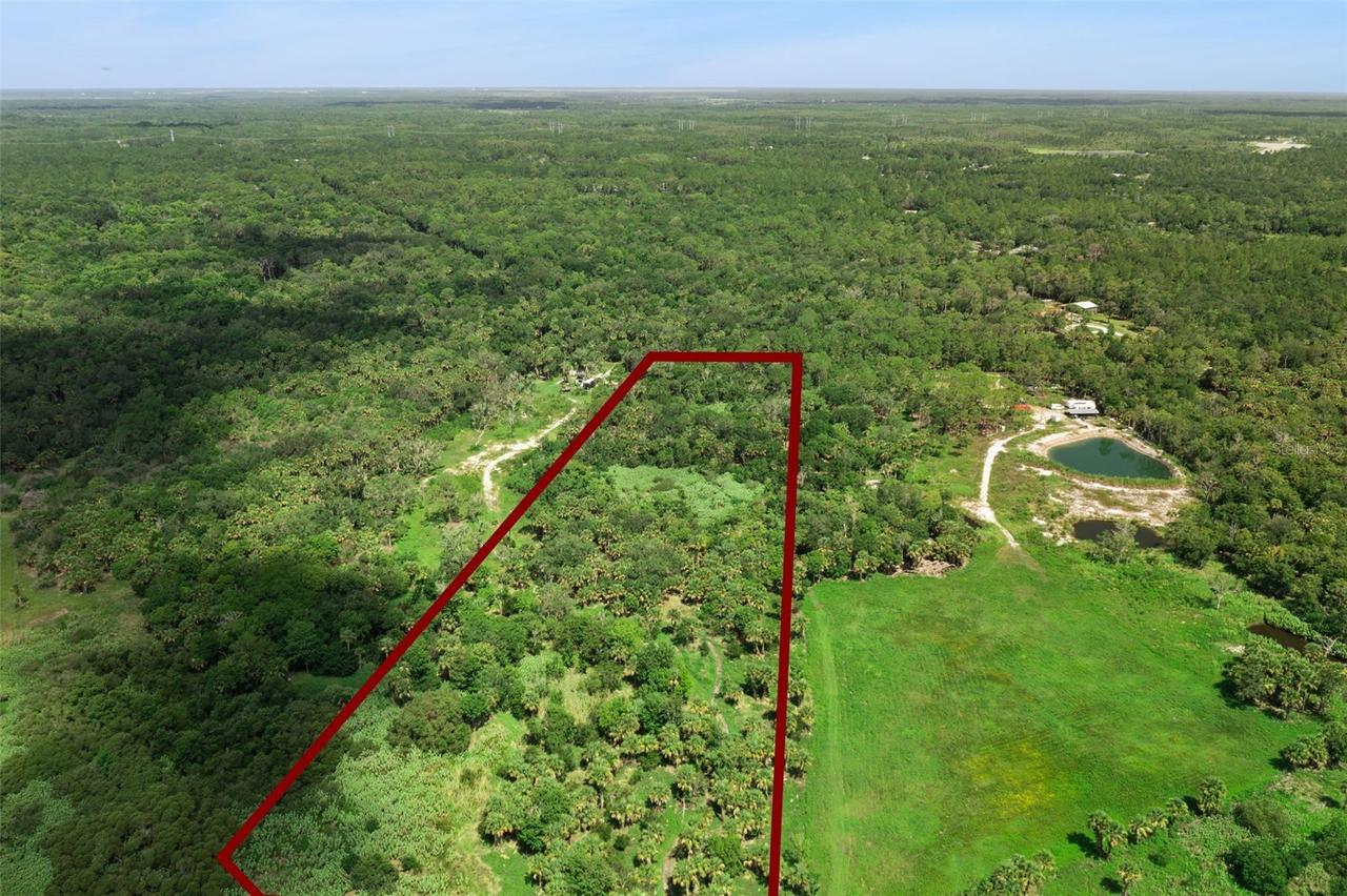 Canvasback Tr., Geneva, FL 32732