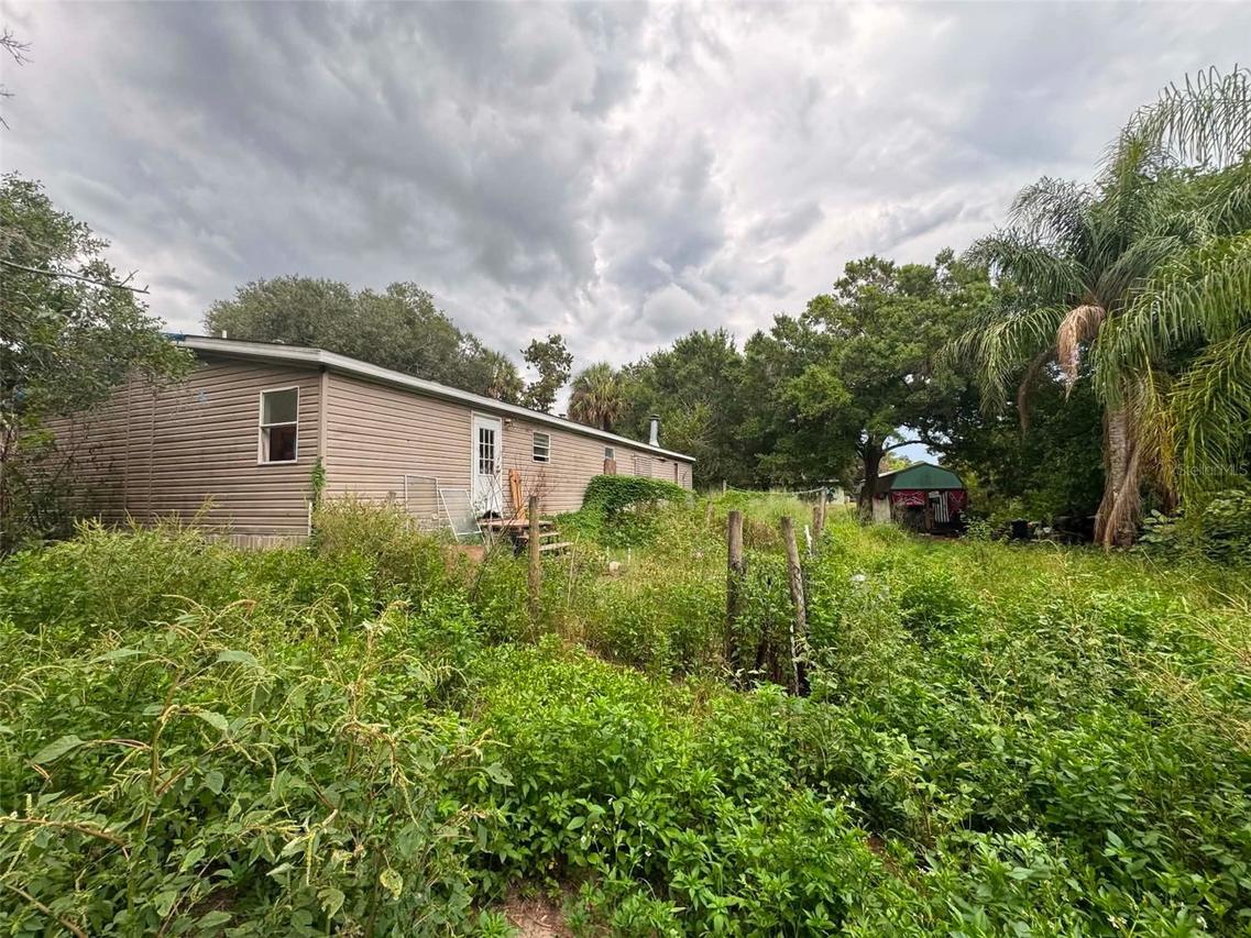 6702 NE 1st St., Okeechobee, FL 34974