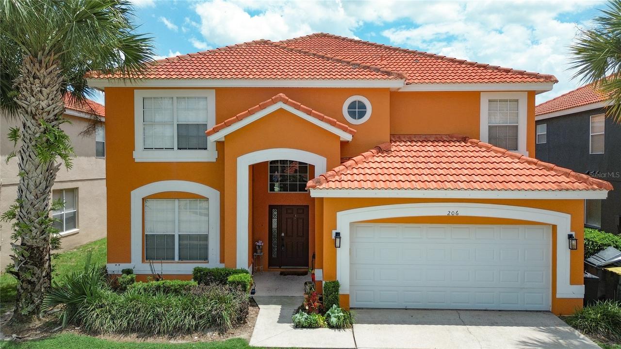 206 Viola Dr., Davenport, FL 33837