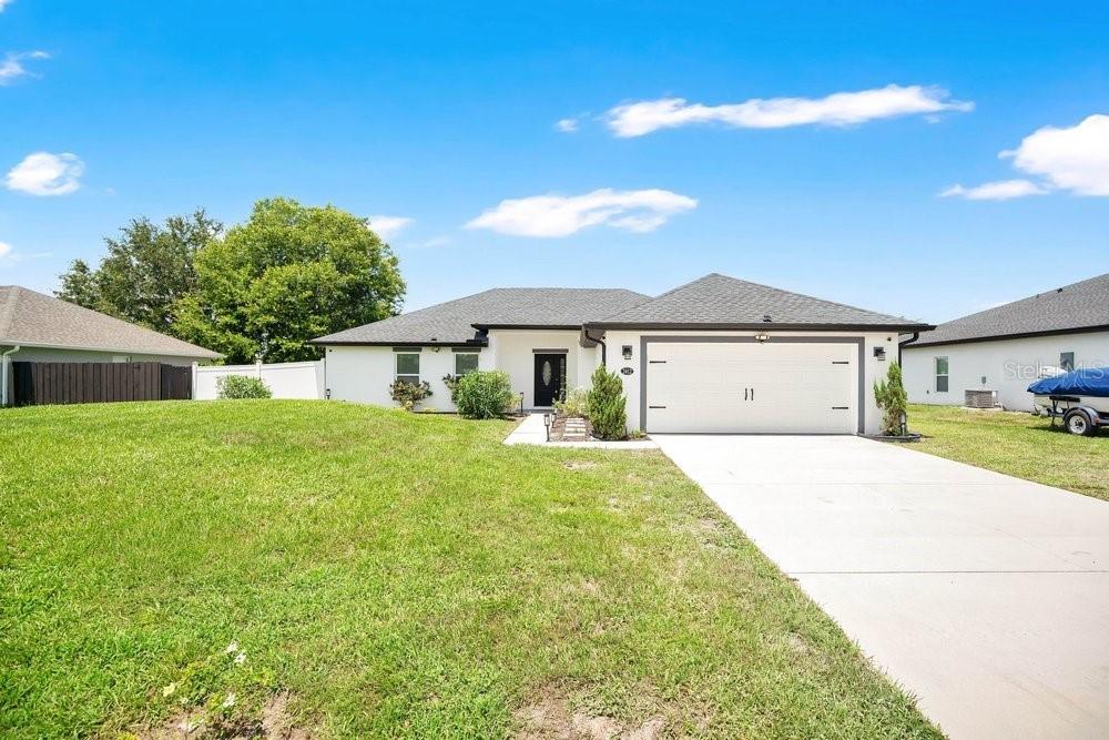 2412 Ainsworth Ave., Deltona, FL 32738