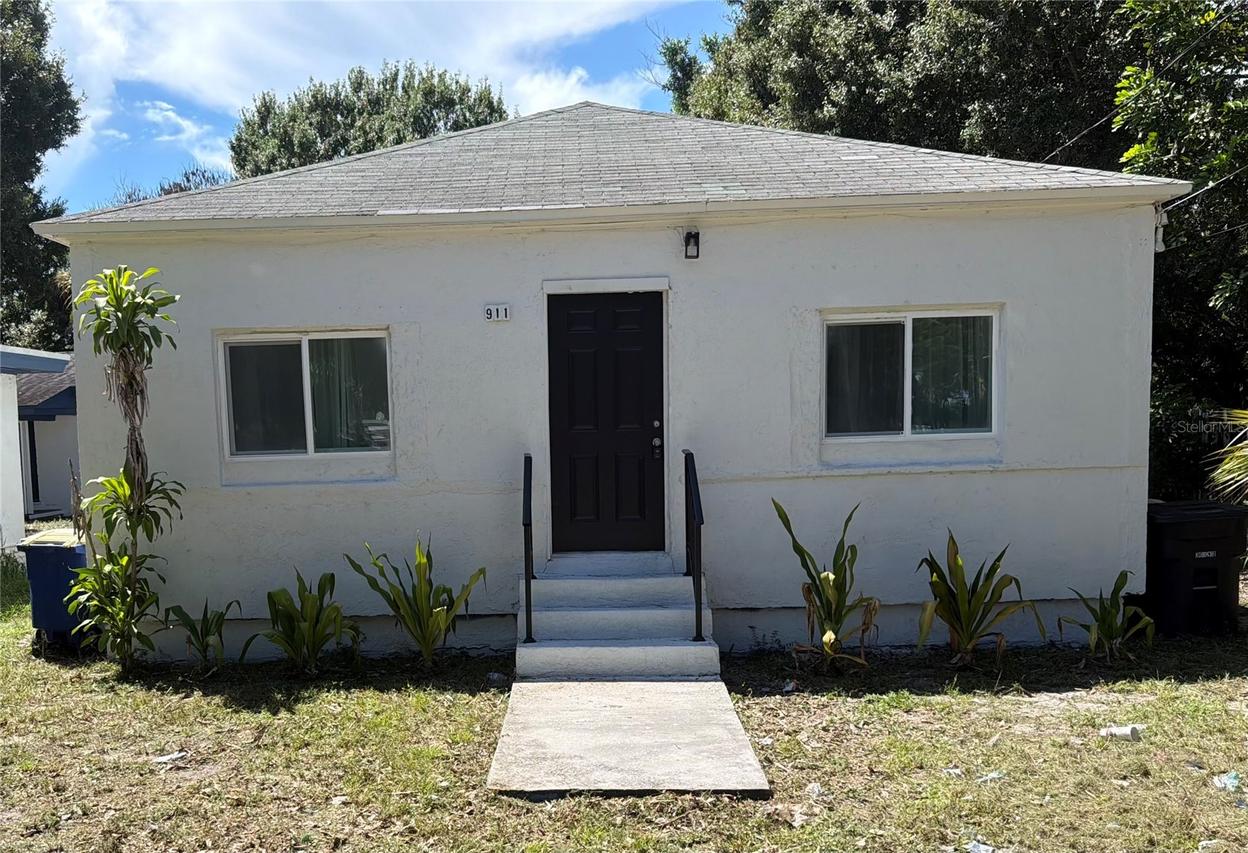 911 N 21st St., Fort Pierce, FL 34950