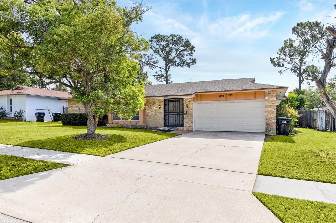 2091 Longfellow Ct., Orlando, FL 32818