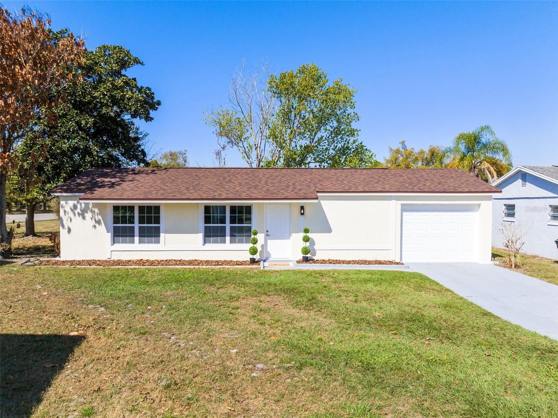10230 Genesee Ln., Orlando, FL 32821