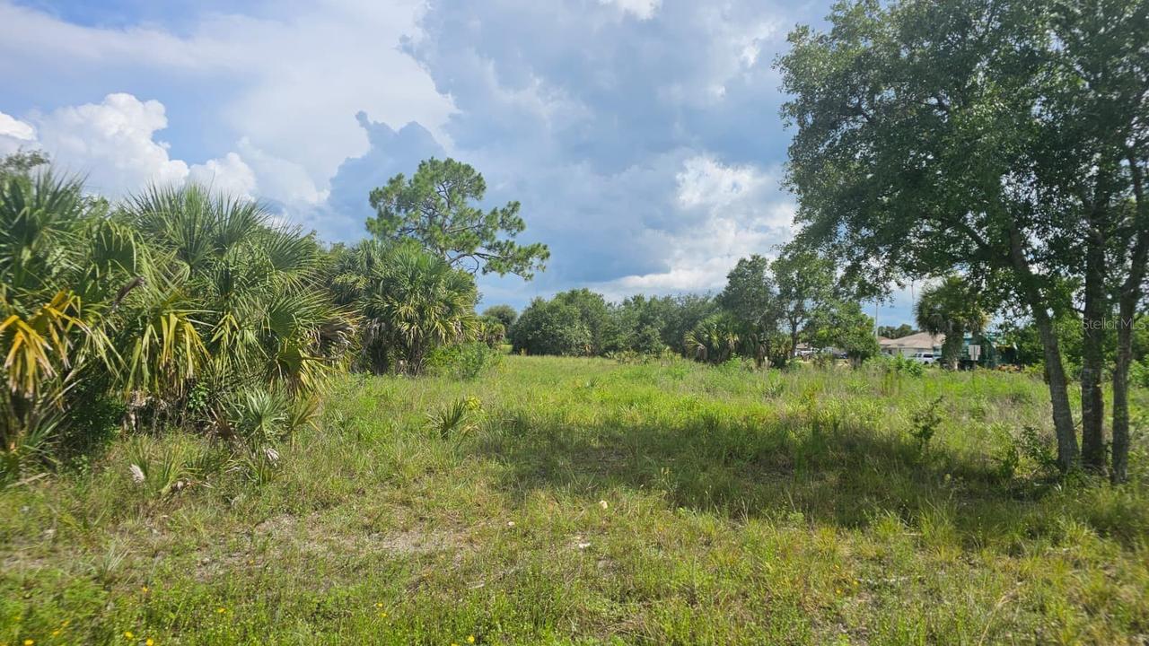 1400 Venice Ave., Lehigh Acres, FL 33971