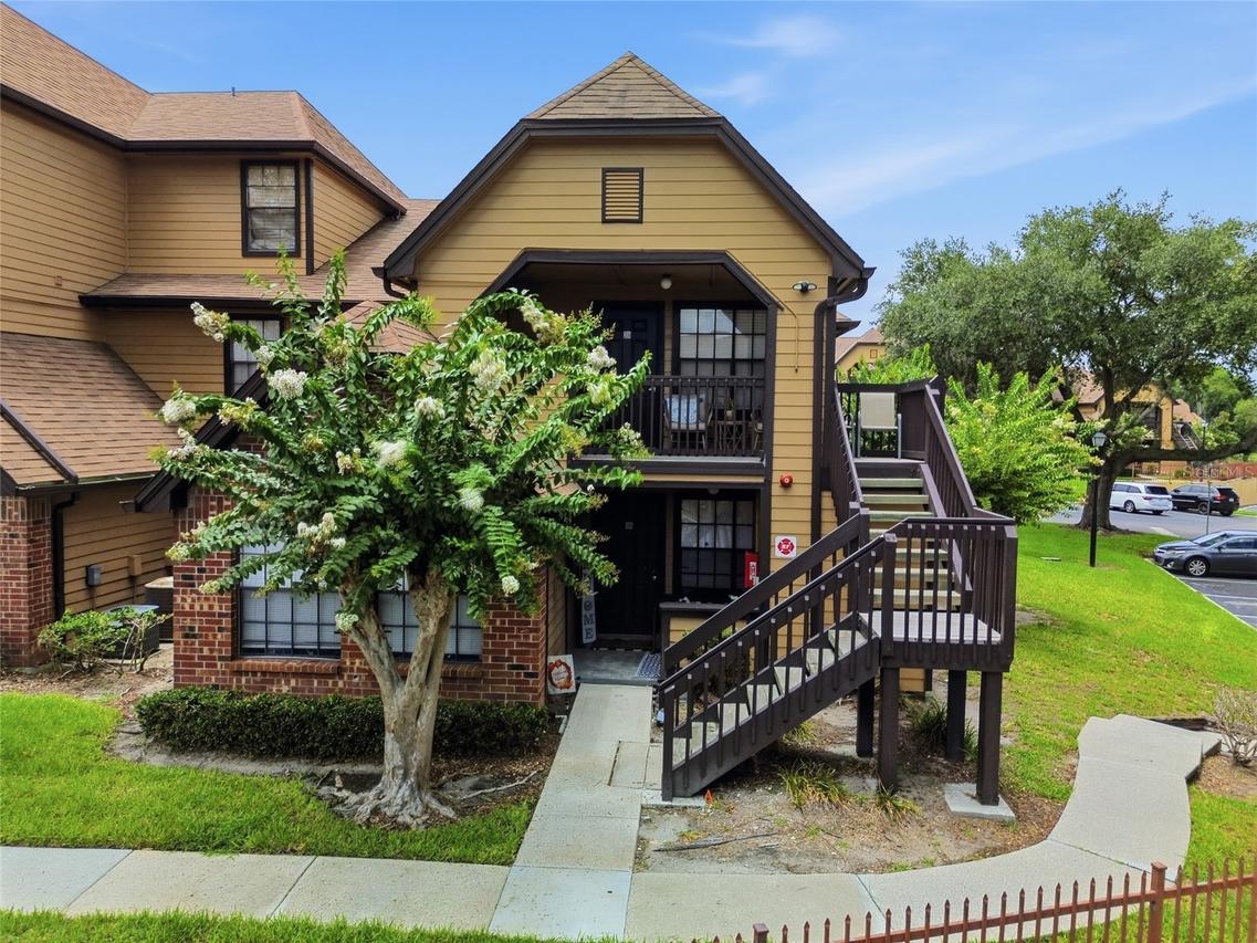 364 Northpointe Ct. #208, Altamonte Springs, FL 32701