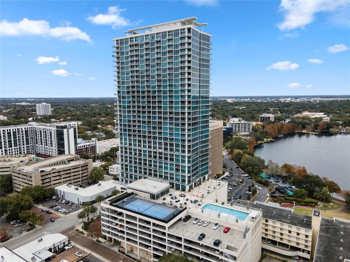 150 E Robinson St. #1011, Orlando, FL 32801