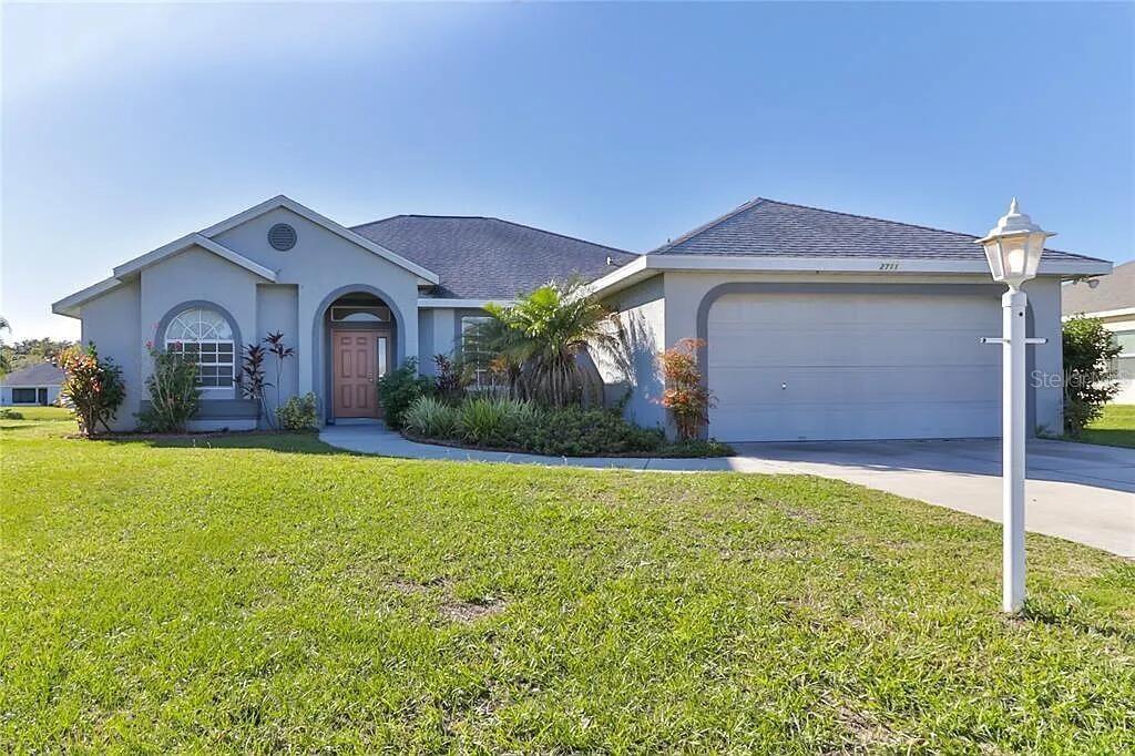 2711 46th St., Palmetto, FL 34221