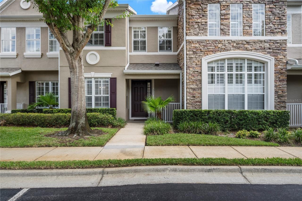 573 Shining Armor Ln., Longwood, FL 32779
