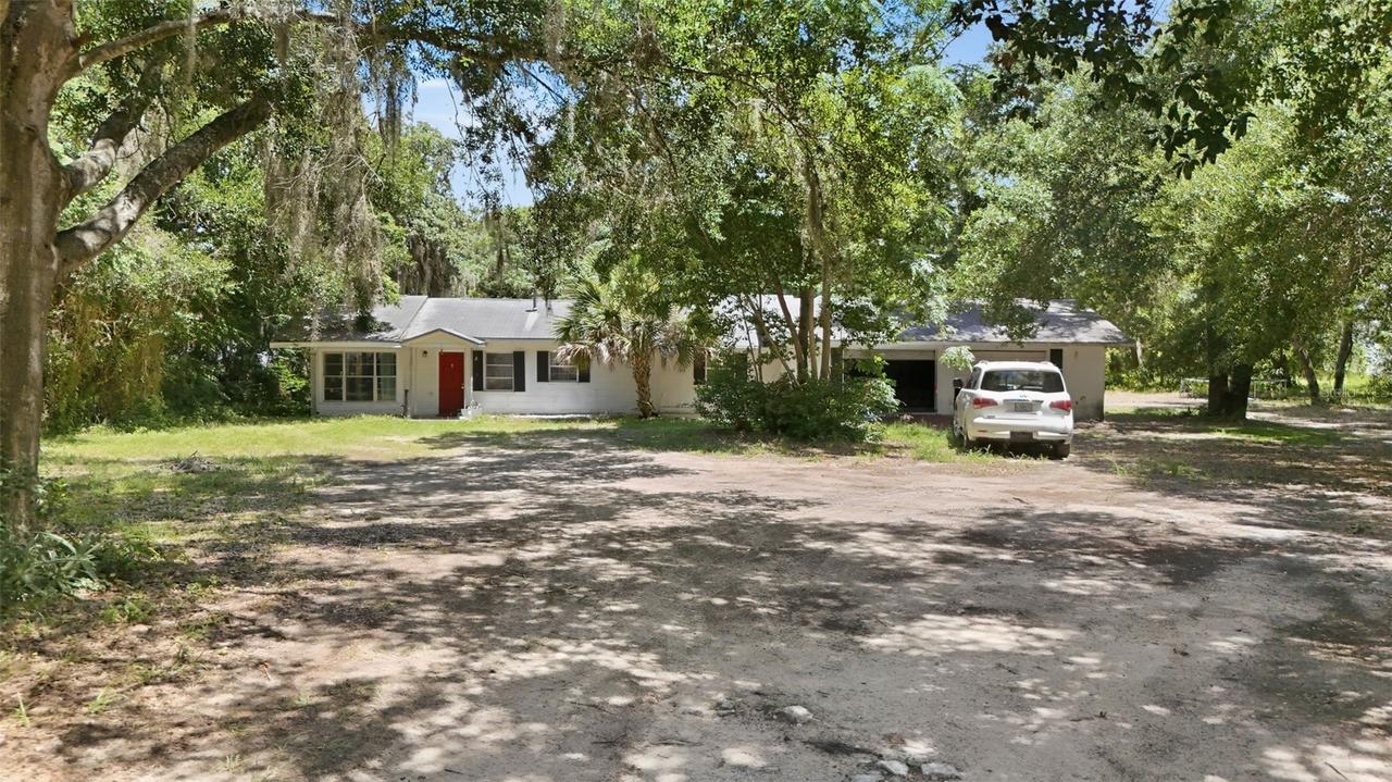 2675 E Washington Ave., Eustis, FL 32726