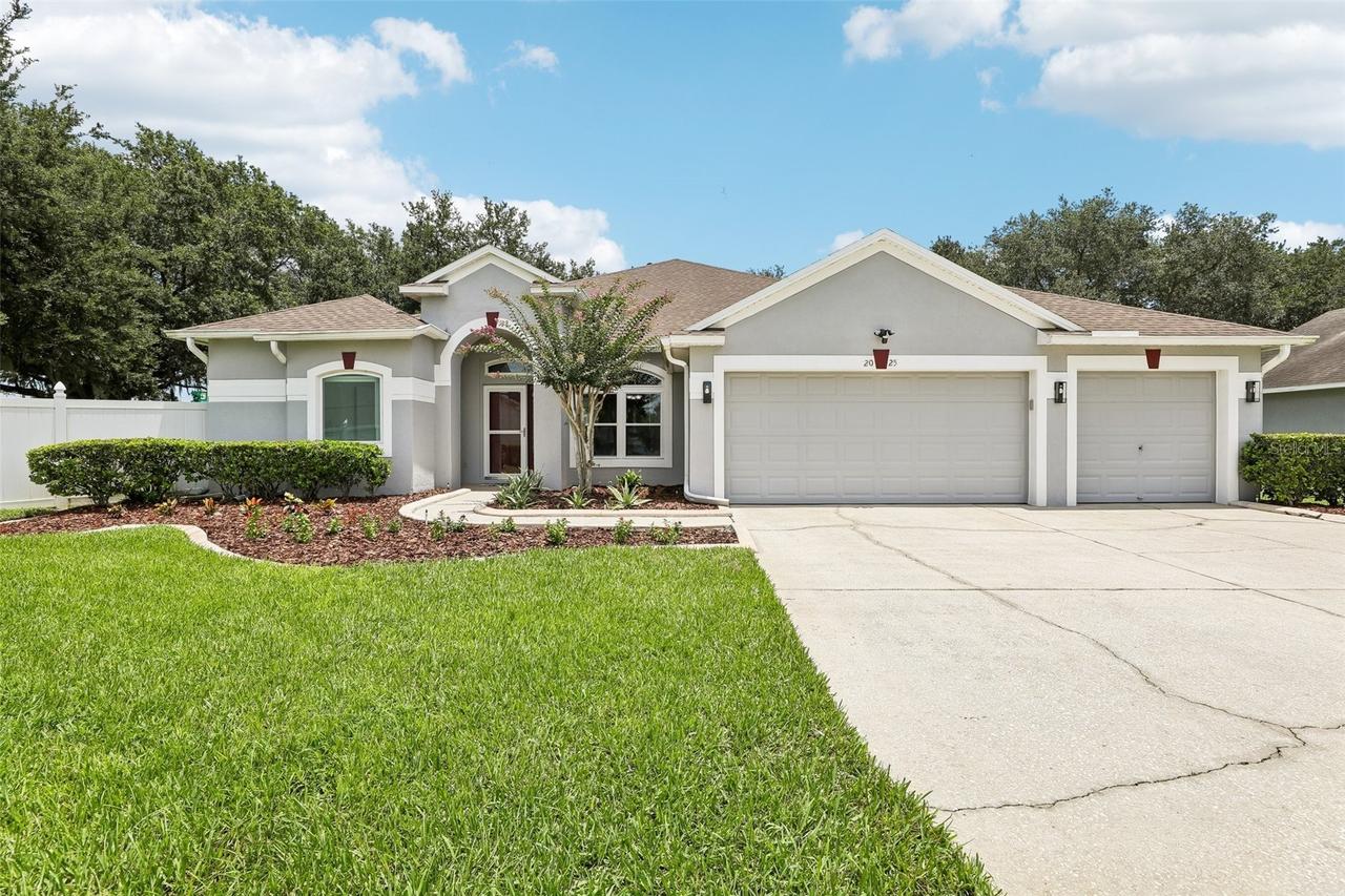 2025 Wintermere Pointe Dr., Winter Garden, FL 34787