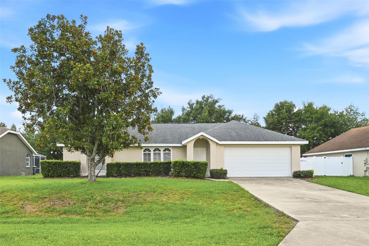 143 Whitehall St., Davenport, FL 33896