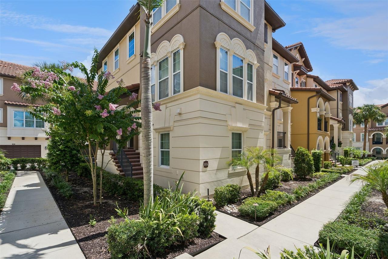 1016 Parma Cir., Lake Mary, FL 32746