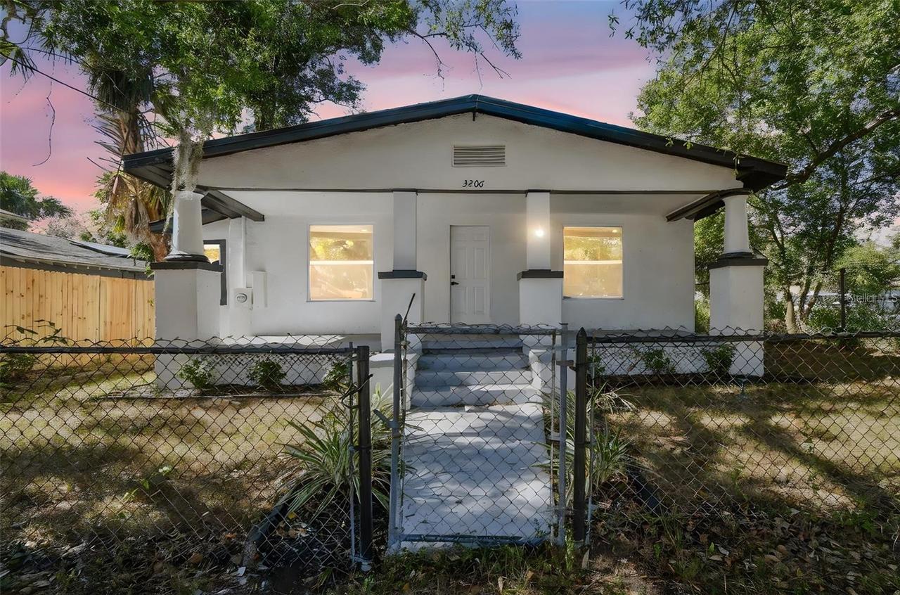 3206 N 29th St., Tampa, FL 33605
