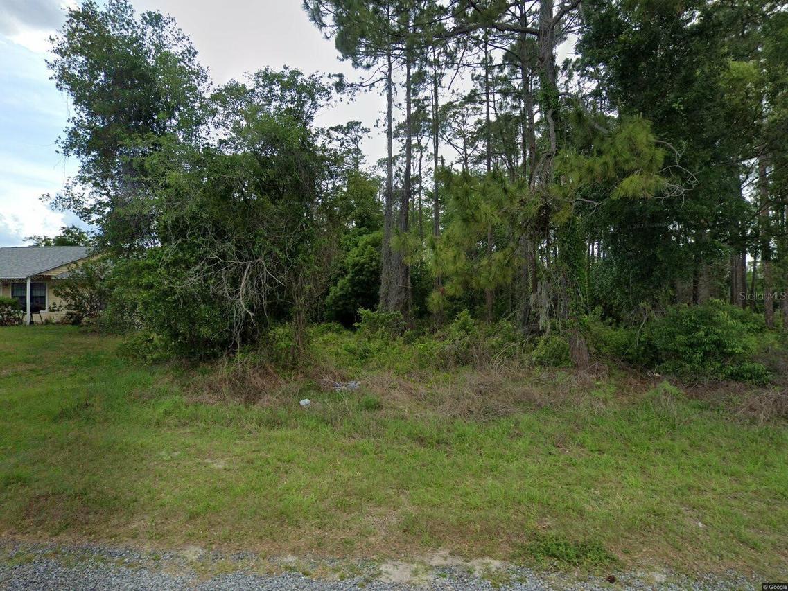 1476 6th Ave., Deland, FL 32724