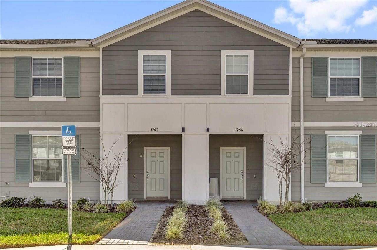 3962 Lana Ave., Davenport, FL 33897