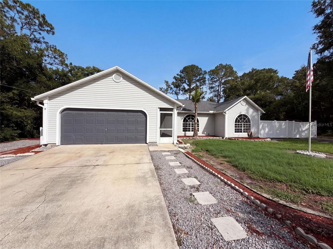 29 Valencia Cir., Debary, FL 32713