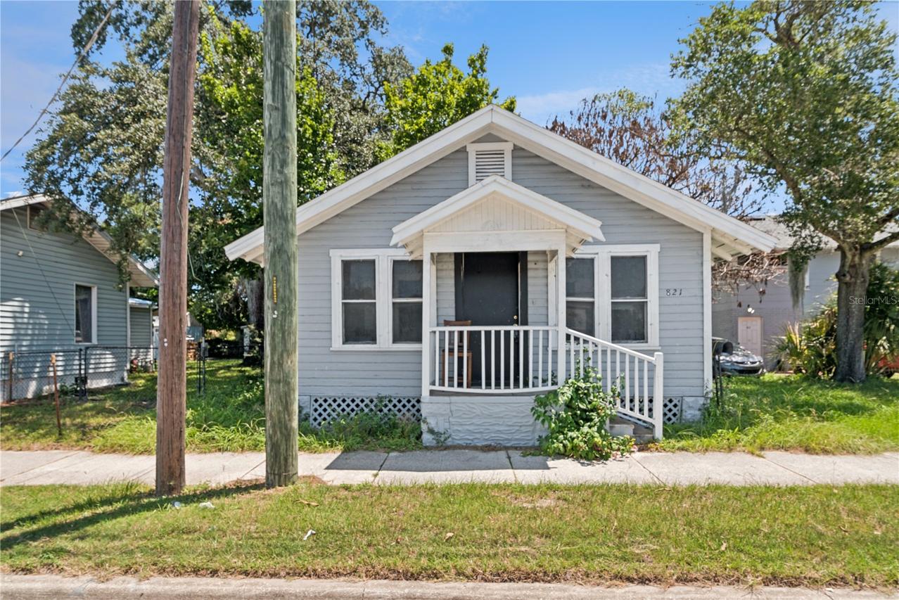 821 N Ridgewood Ave., Daytona Beach, FL 32114