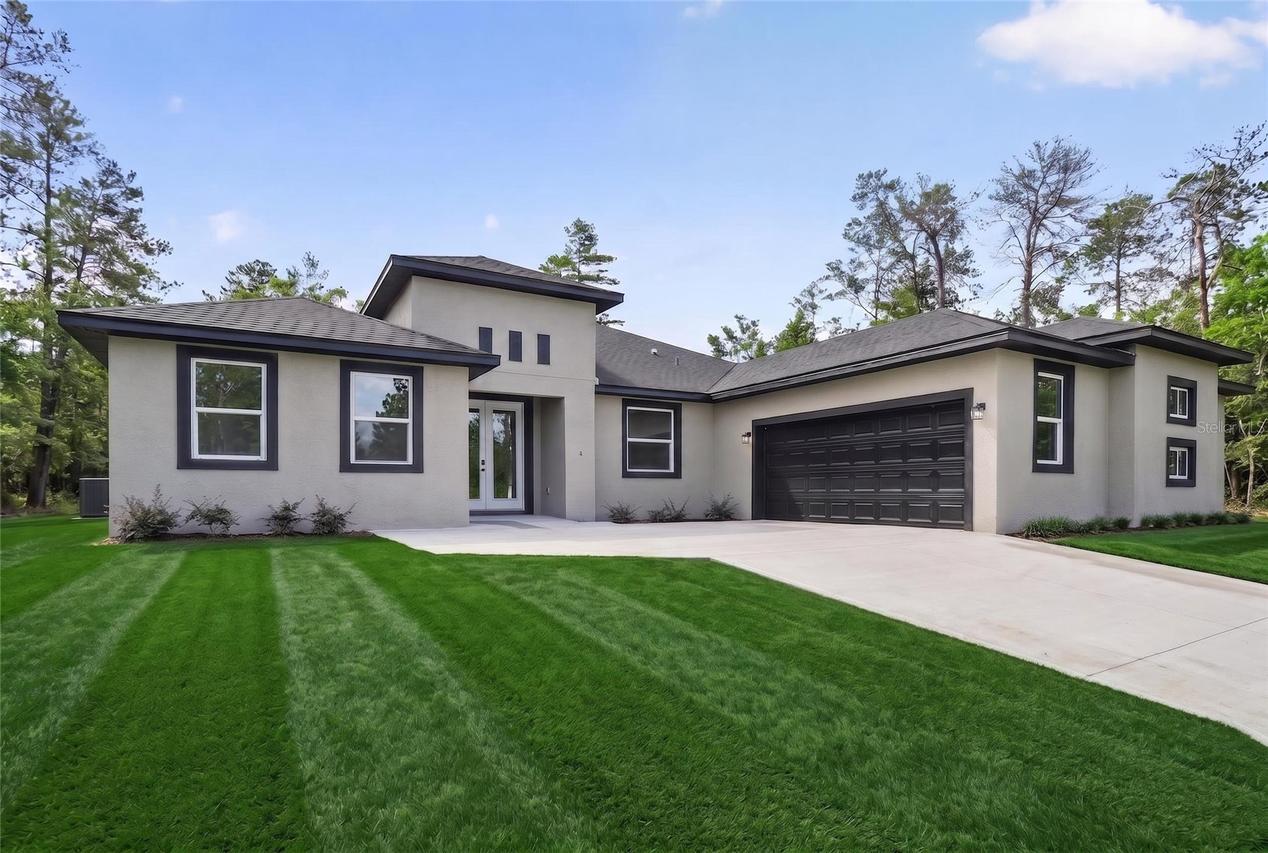 4 Lone Pine St., Homosassa, FL 34446