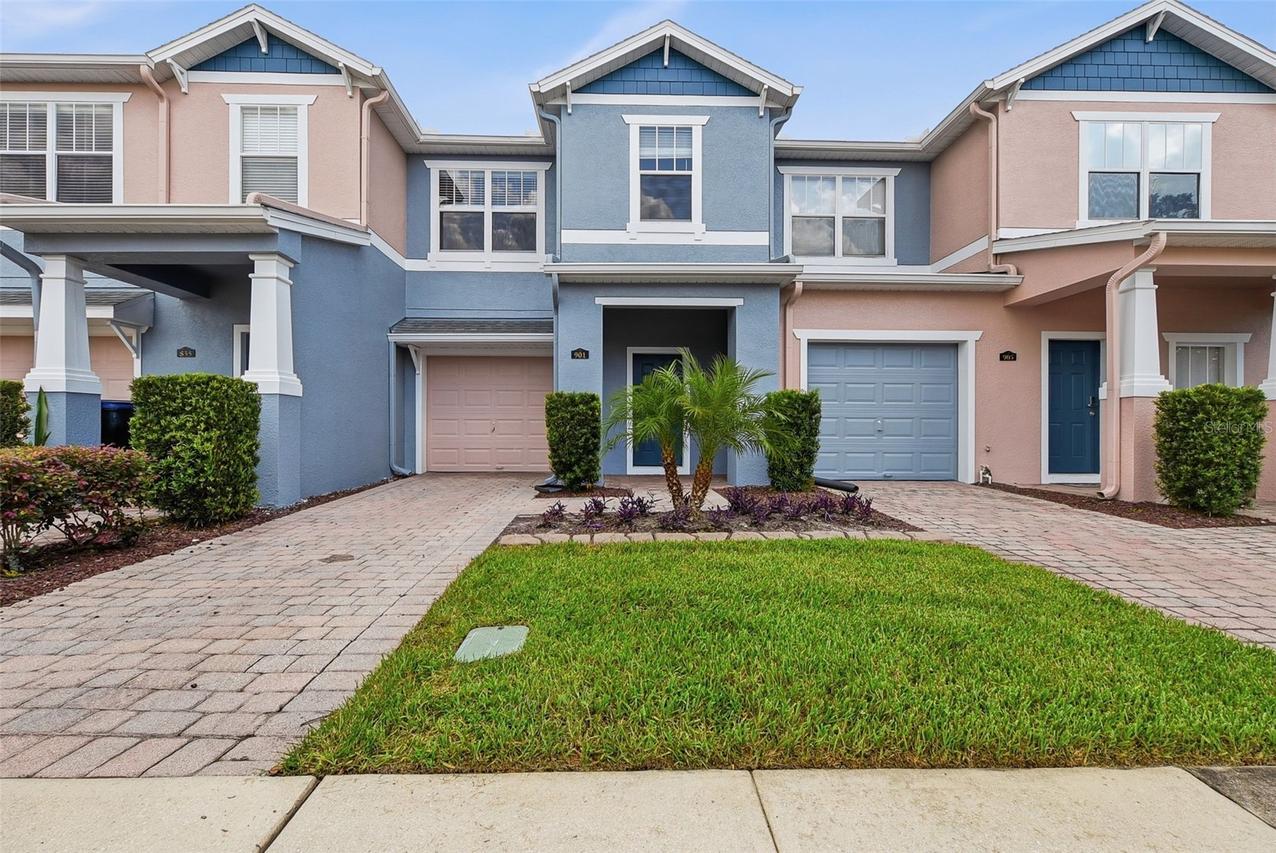 901 Pine Pointe Ln., Orlando, FL 32828