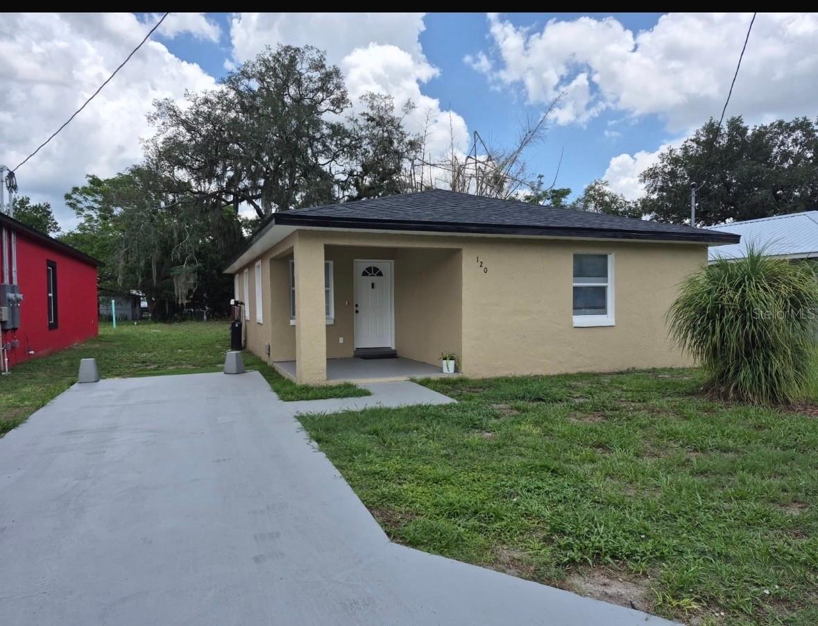 120 B St., Lake Wales, FL 33853