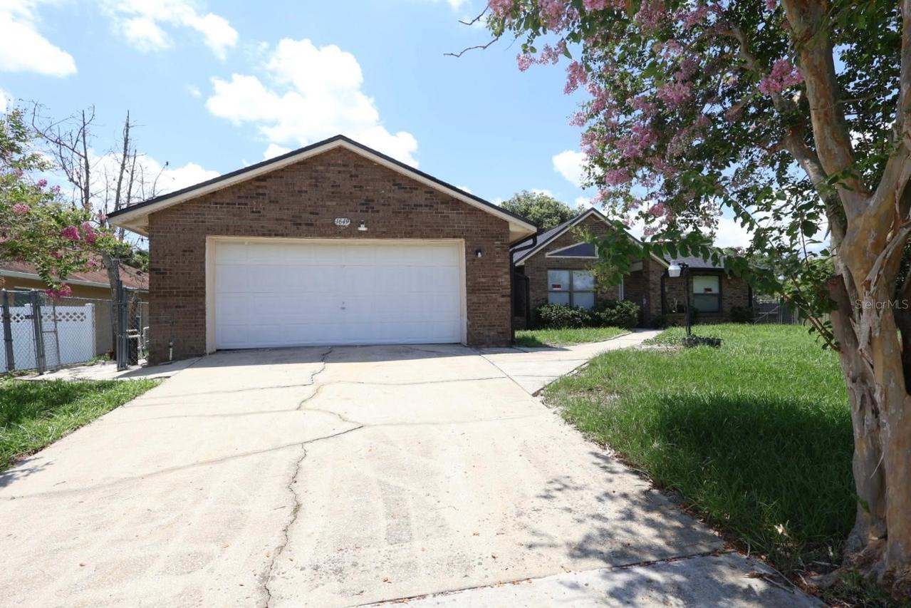 1649 Pendleton St., Deltona, FL 32725