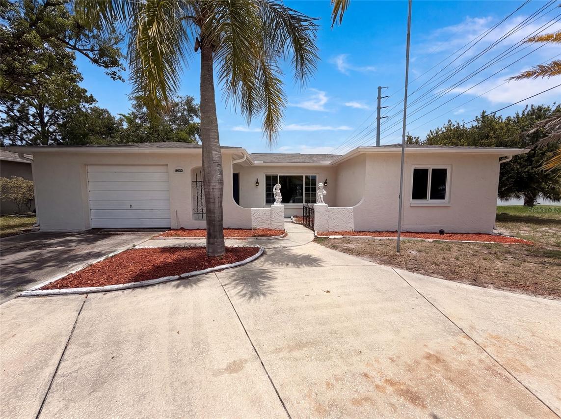 8053 Embassy Blvd., Port Richey, FL 34668