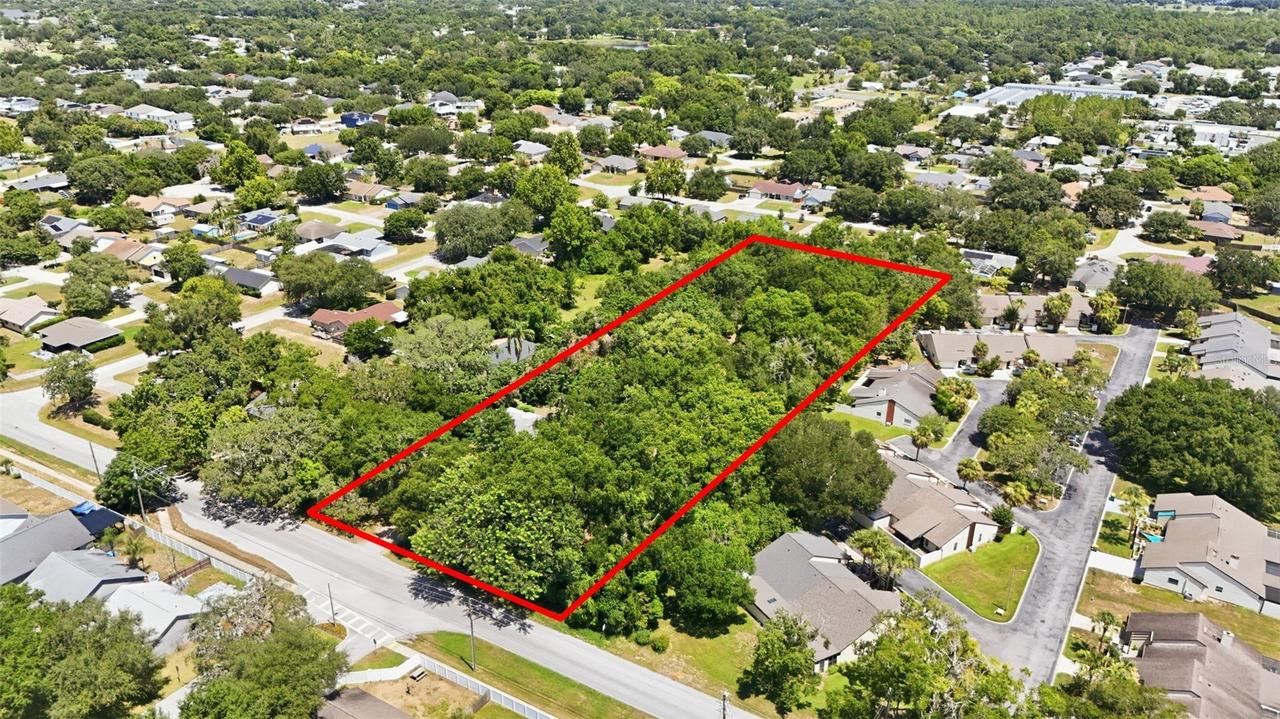 2675 E Washington Ave., Eustis, FL 32726