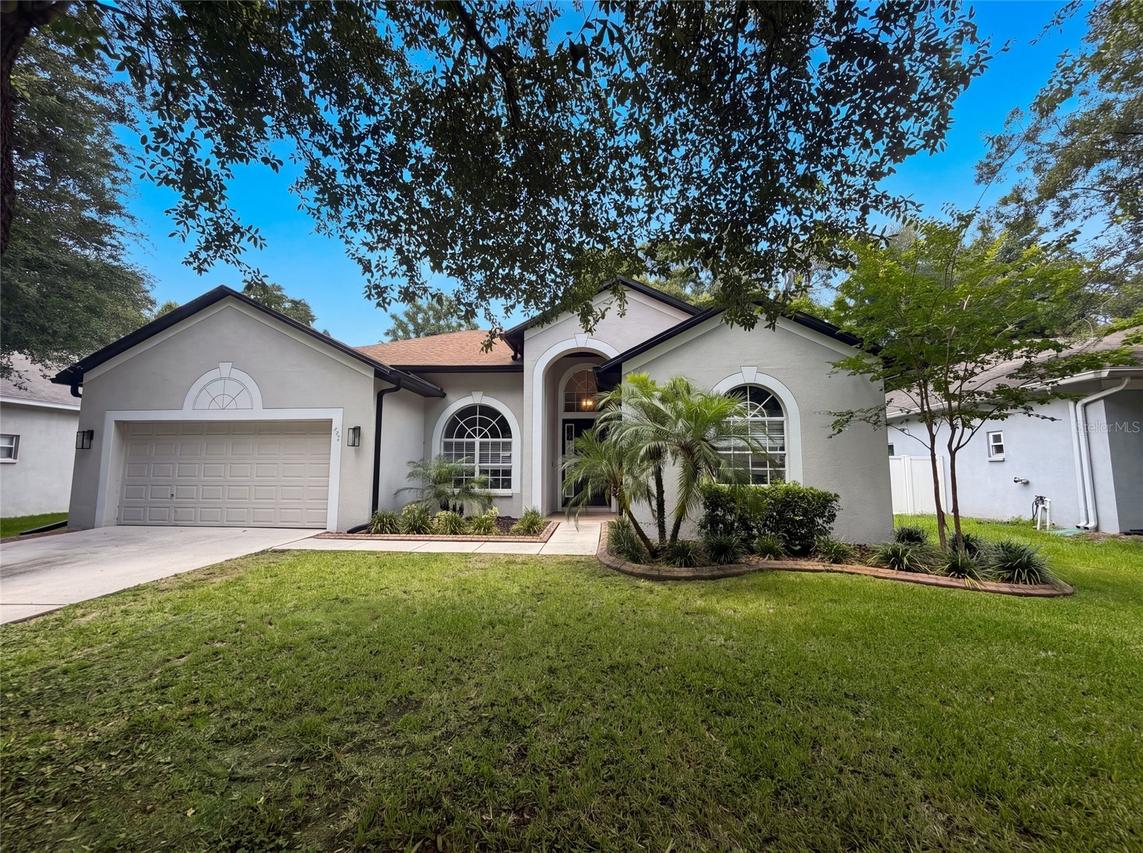 222 Taylor Bay Ln., Brandon, FL 33510