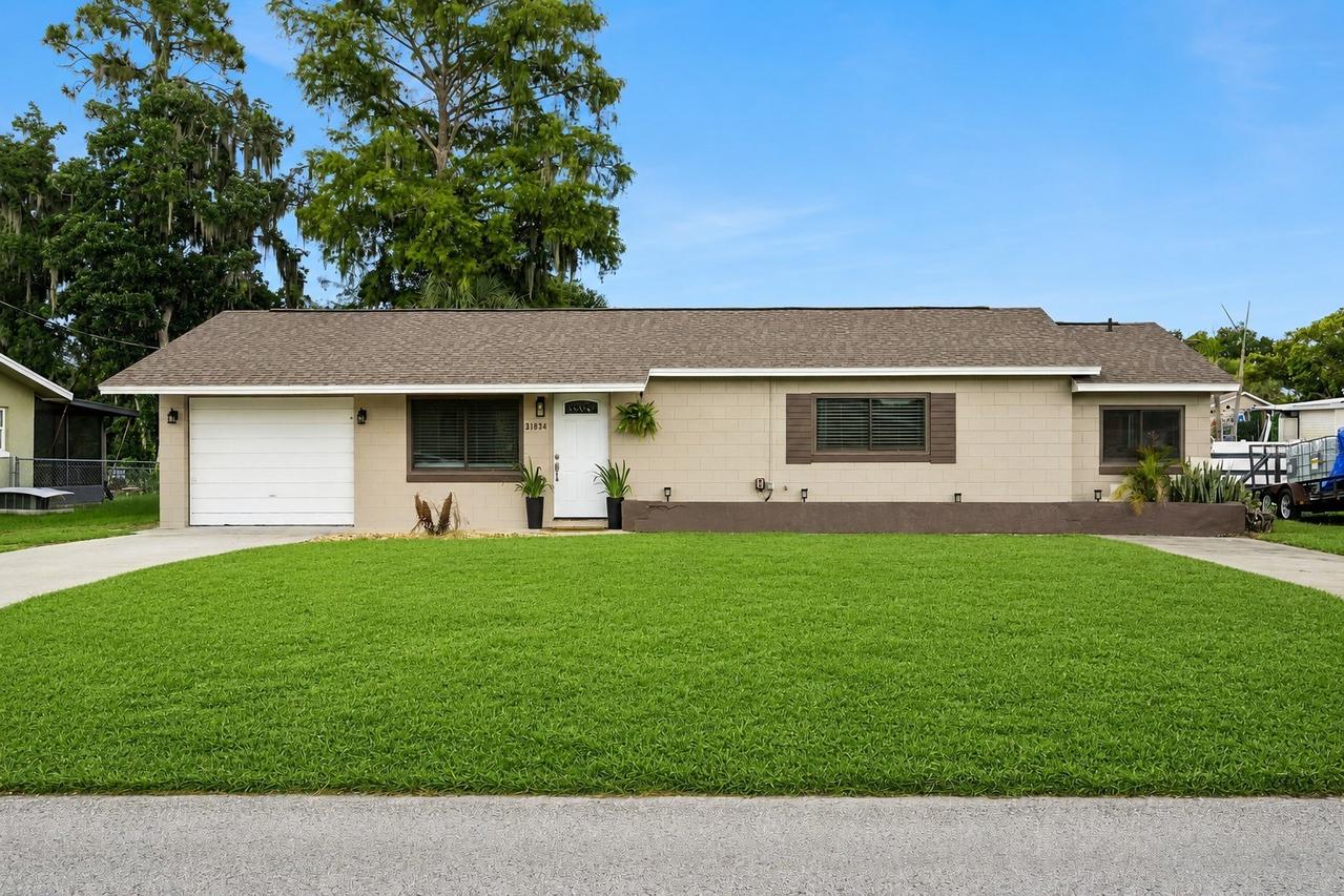 31834 Blanton Ln., Tavares, FL 32778