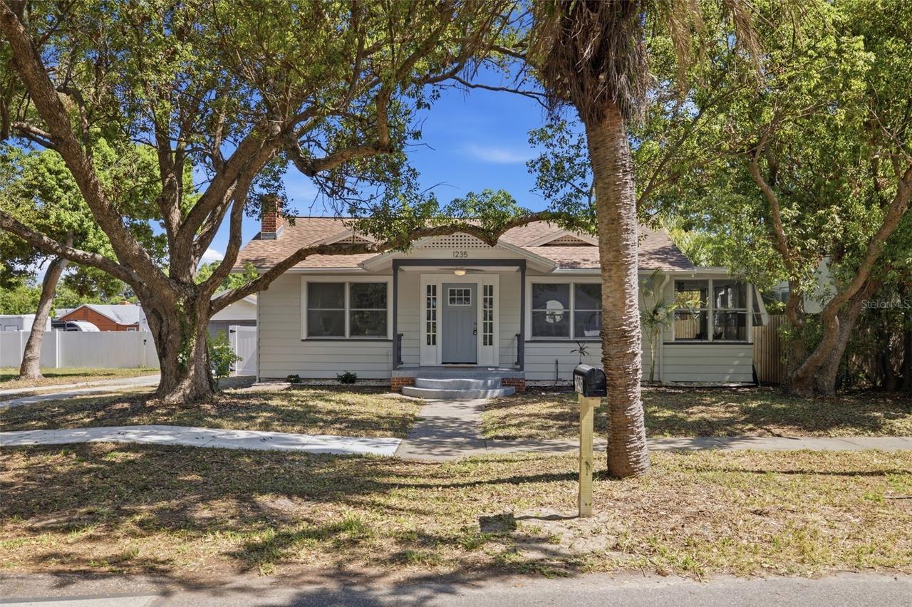 1235 Idlewild Dr., Clearwater, FL 33755