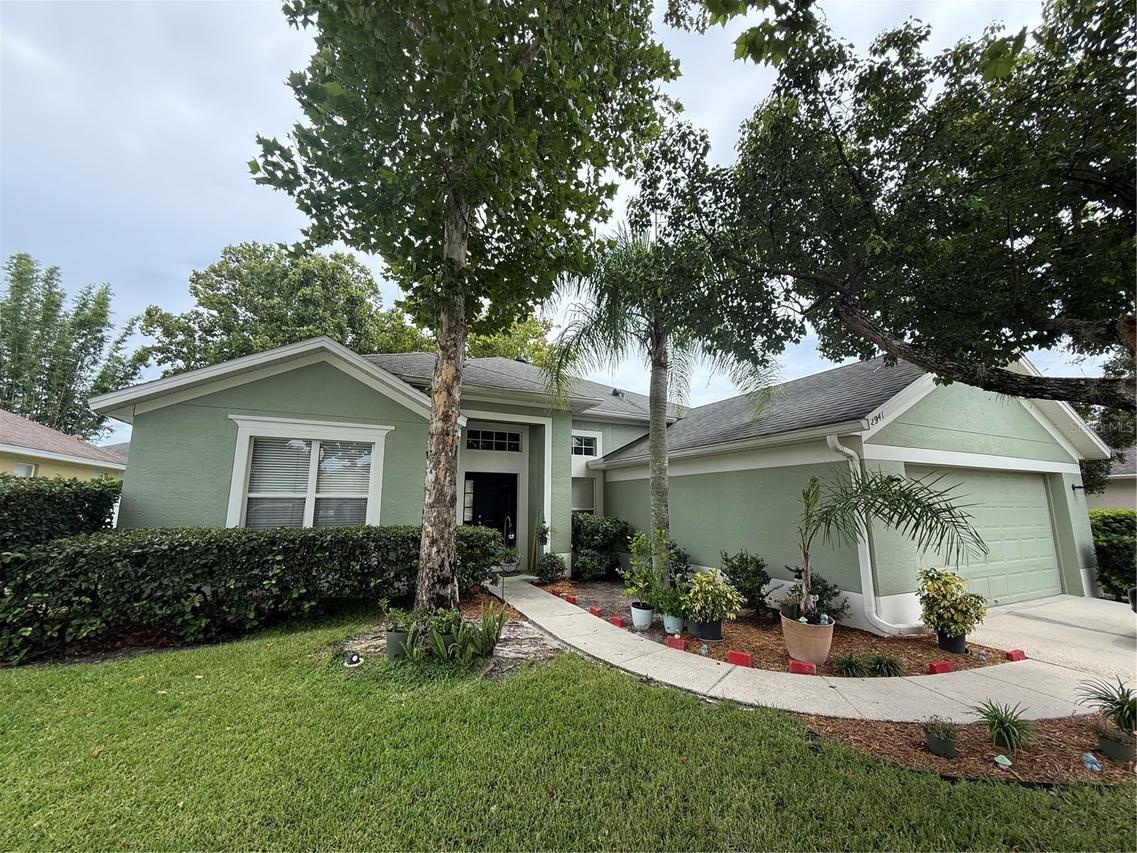 2941 Maple Grove Pl., Oviedo, FL 32765