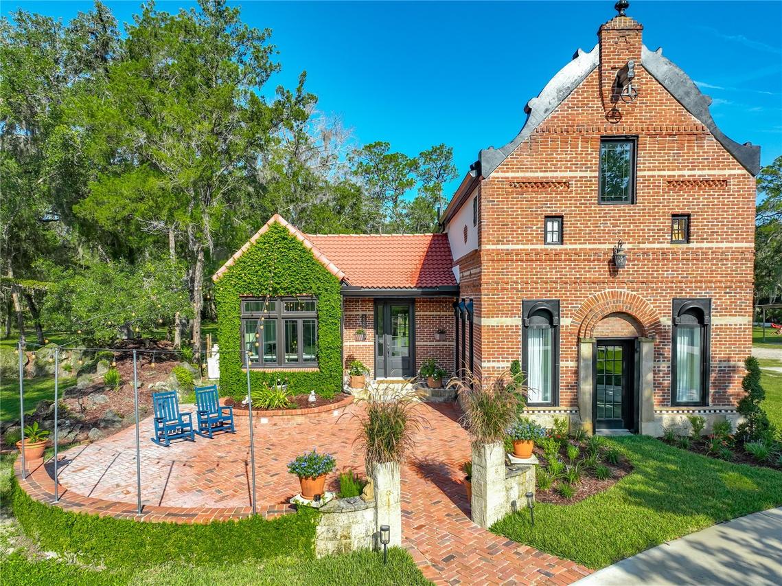 2291 Waccassa St., Geneva, FL 32732
