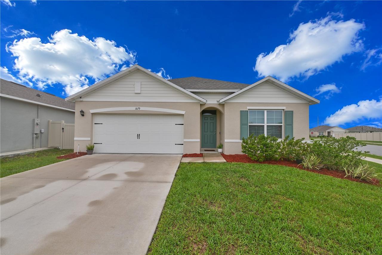 1679 Aurora Ridge Dr., Zellwood, FL 32798