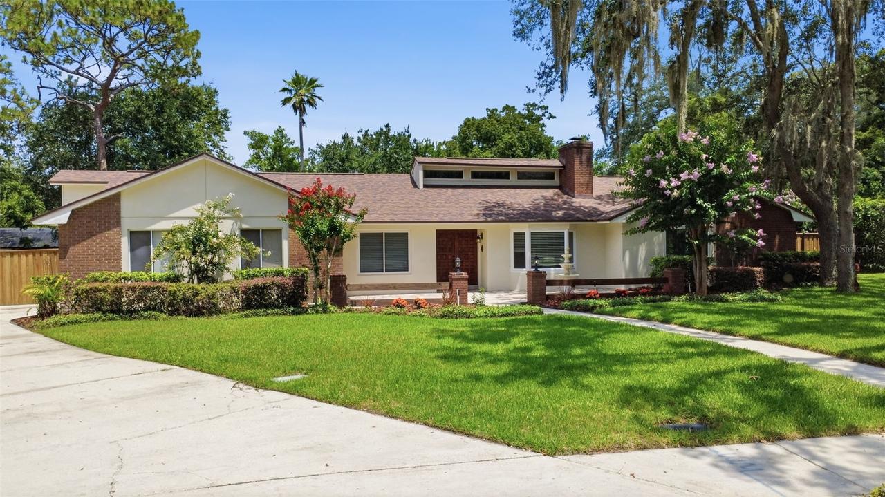 210 W Ridgewood Ct., Longwood, FL 32779
