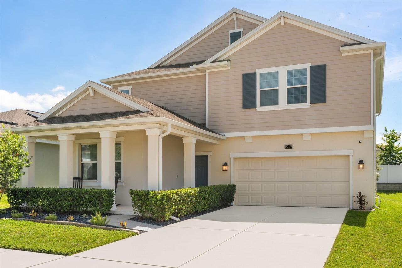 1919 Perch Hammock Loop, Groveland, FL 34736