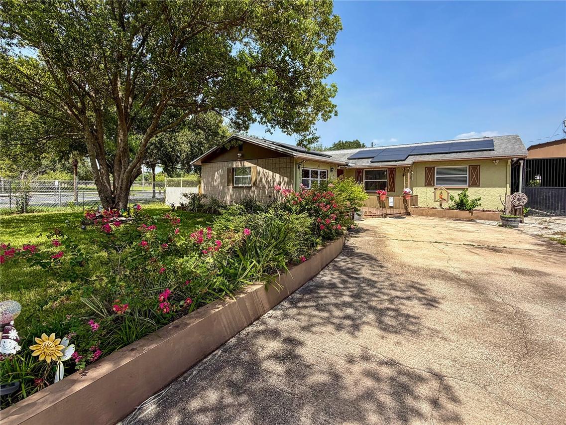 45 Caswell Dr., Orlando, FL 32825