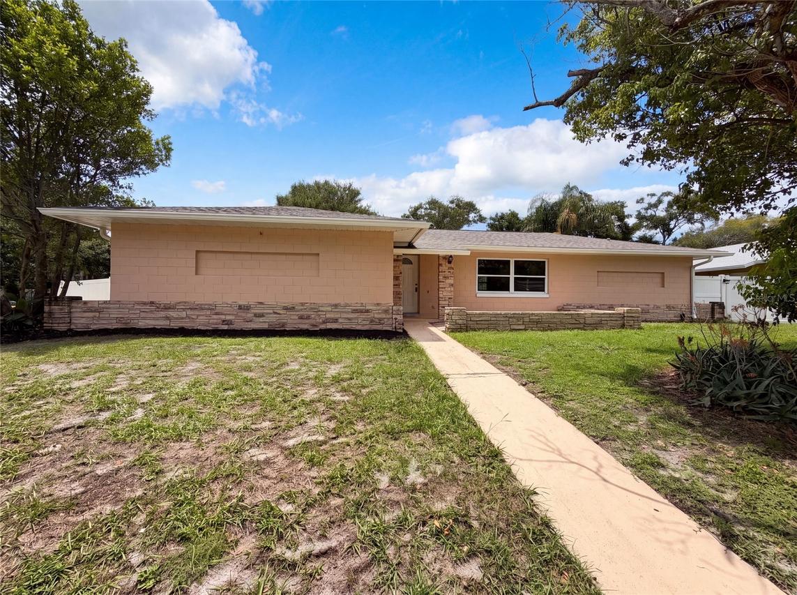 2223 Conifer Ave., Winter Park, FL 32792
